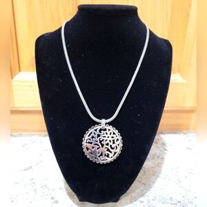 Brighton Song Bird Round Silver Filigree Pendant Necklace Retired
